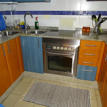 Apartment Residencial Arnelas Con Piscina En *